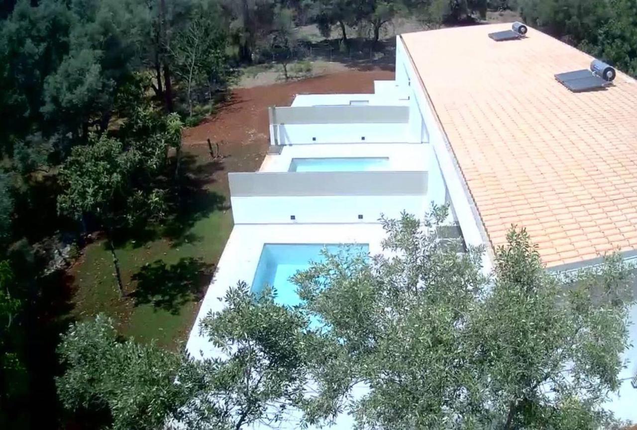 Splash Suites With Private Pools Nikiána Eksteriør bilde