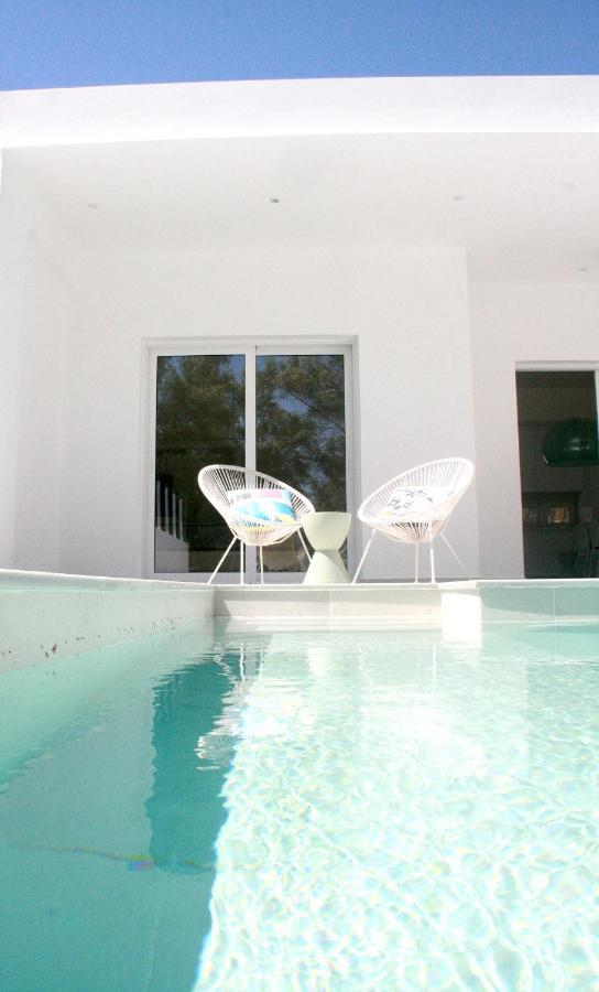 Splash Suites With Private Pools Nikiána Eksteriør bilde