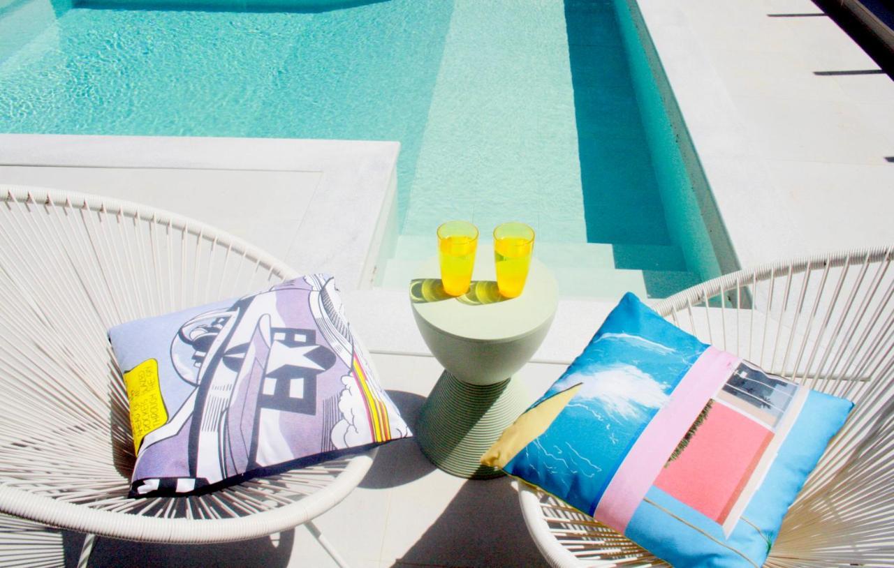 Splash Suites With Private Pools Nikiána Eksteriør bilde