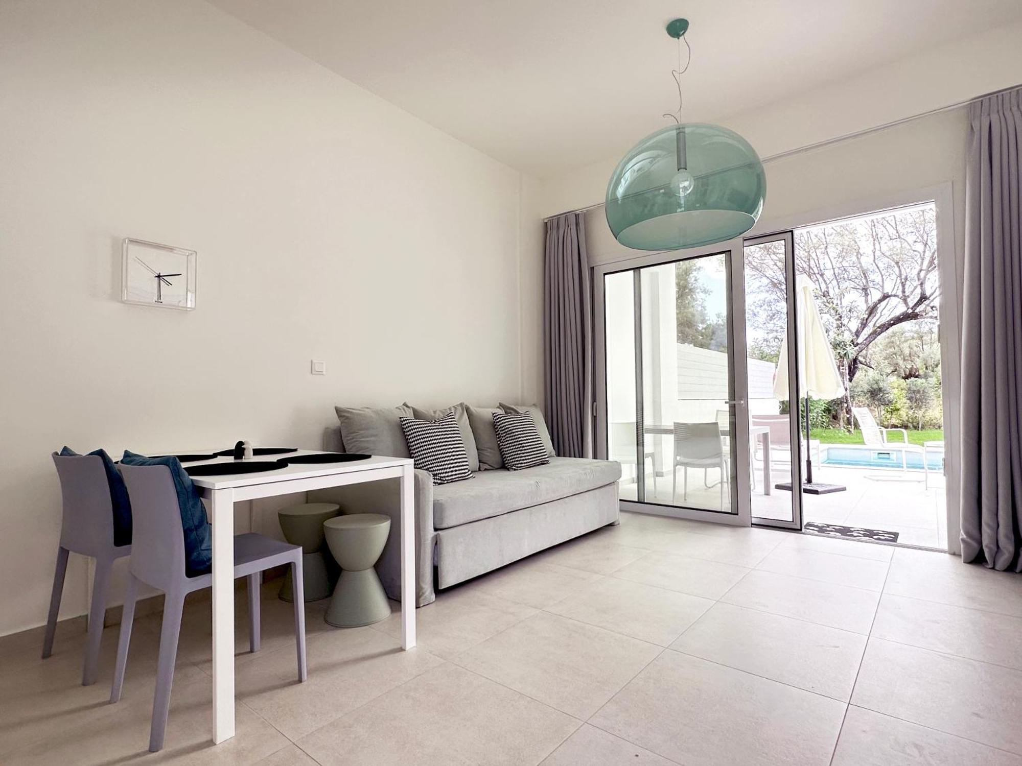 Splash Suites With Private Pools Nikiána Eksteriør bilde