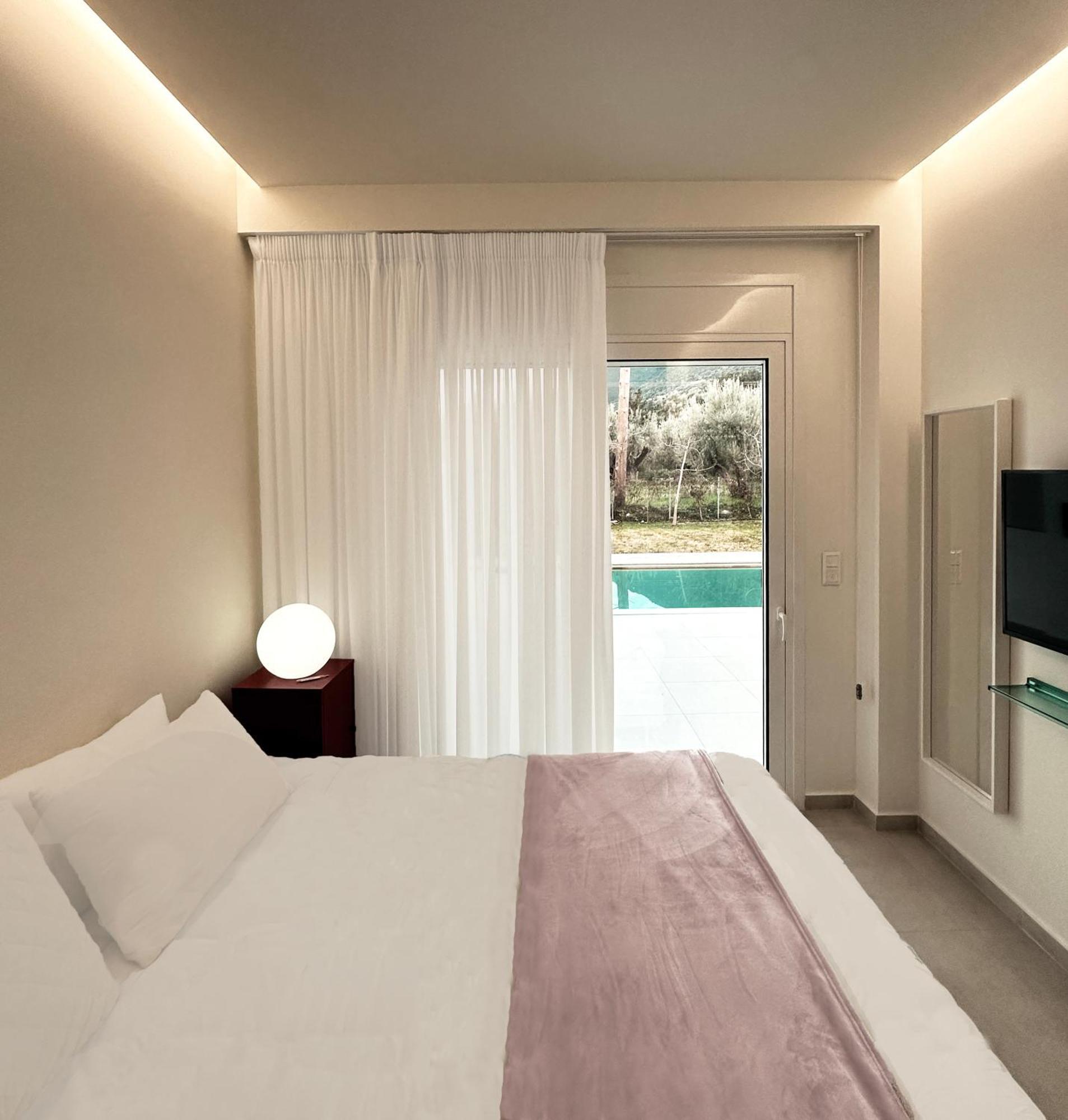 Splash Suites With Private Pools Nikiána Eksteriør bilde